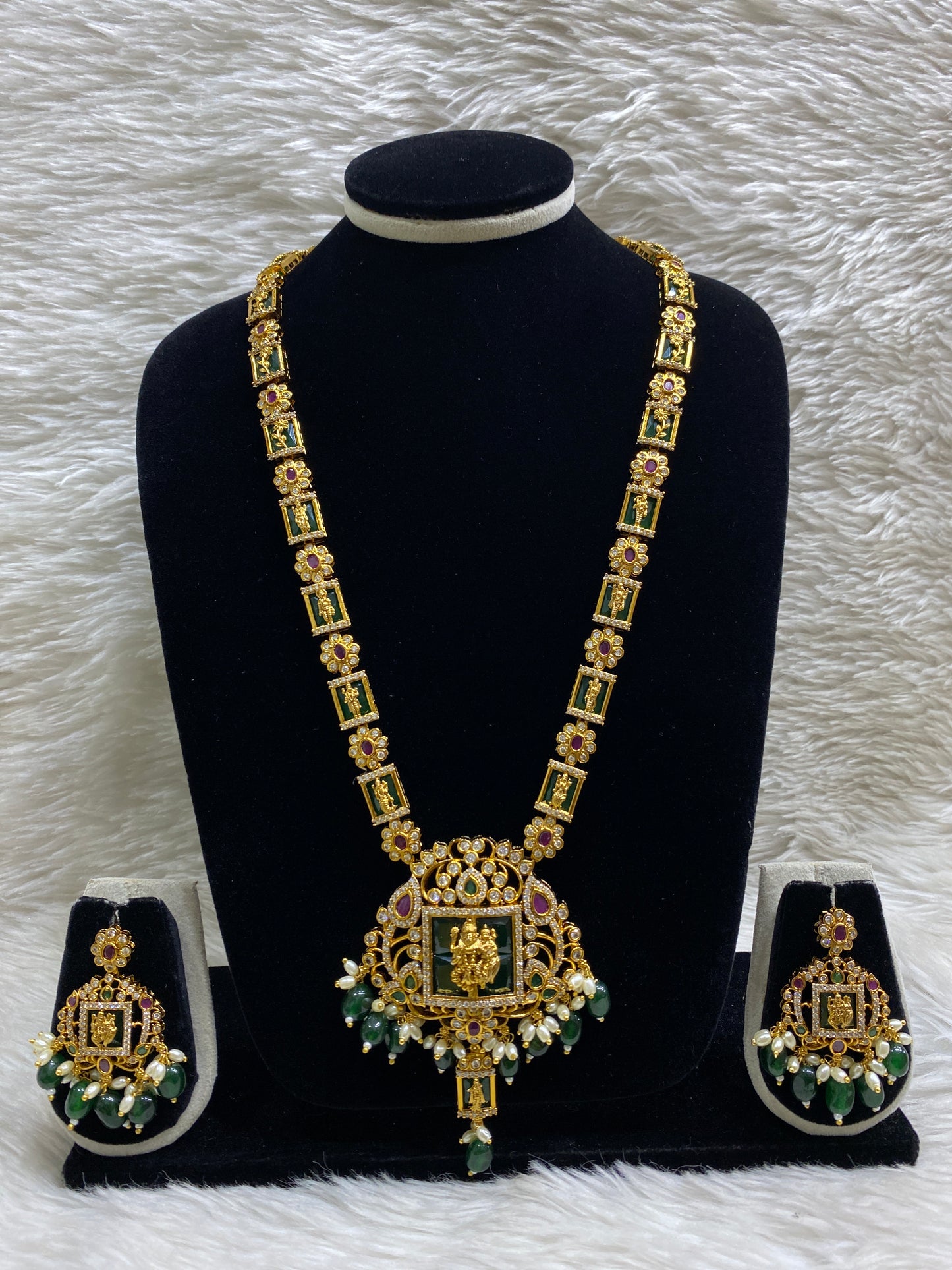 Matt Long Necklace set