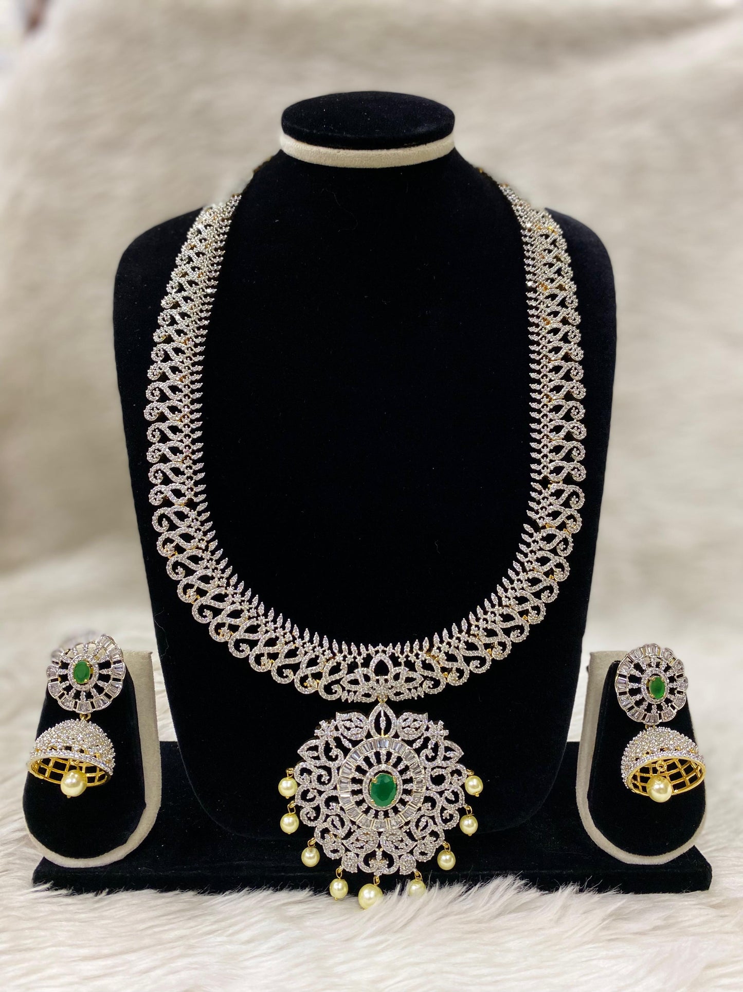 Gj Long Necklace Set