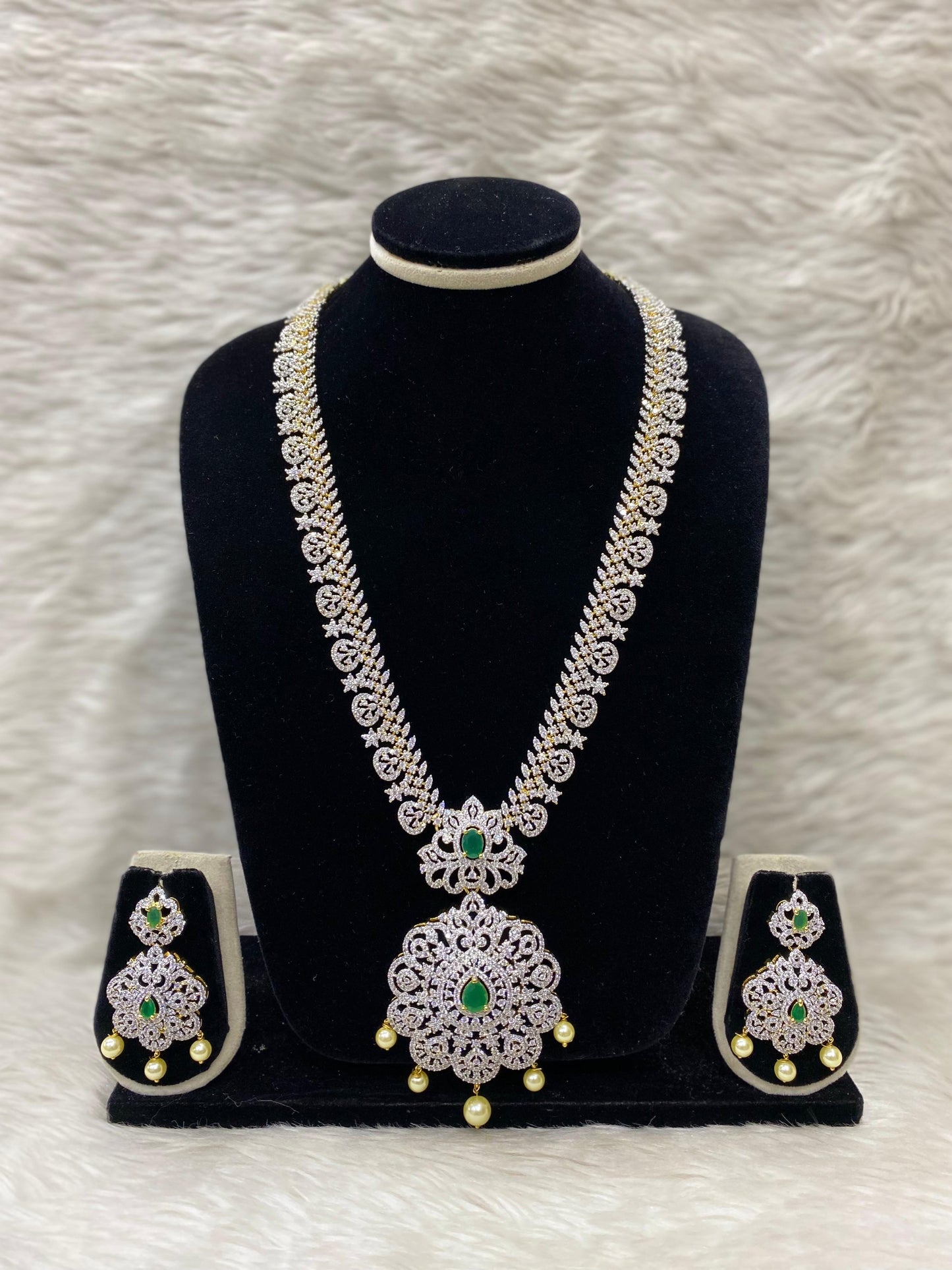 GJ Long Necklace Set