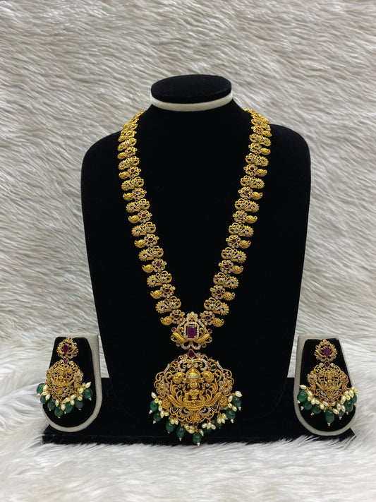 Matt Long Necklace Set