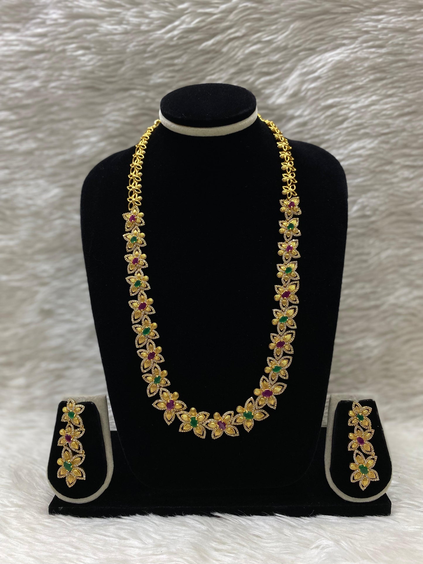 Matt Long Necklace Set