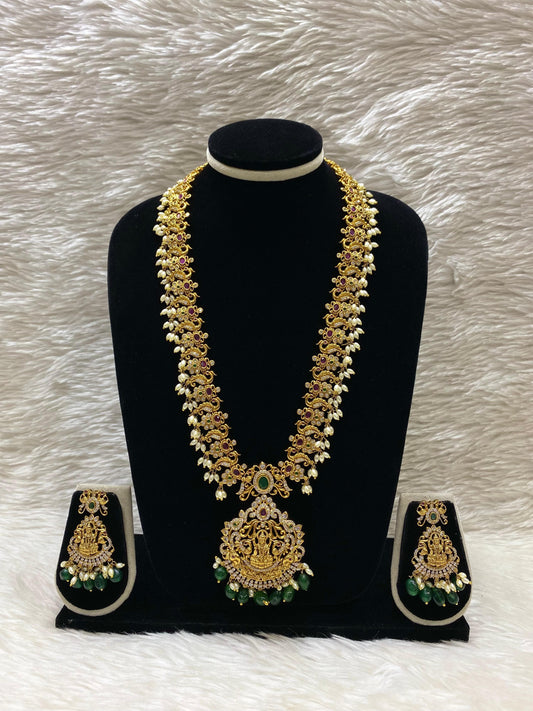 Matt Long Necklace Set