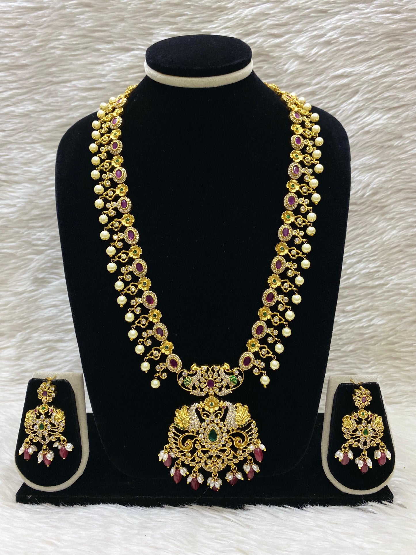 Matt Long Necklace Set