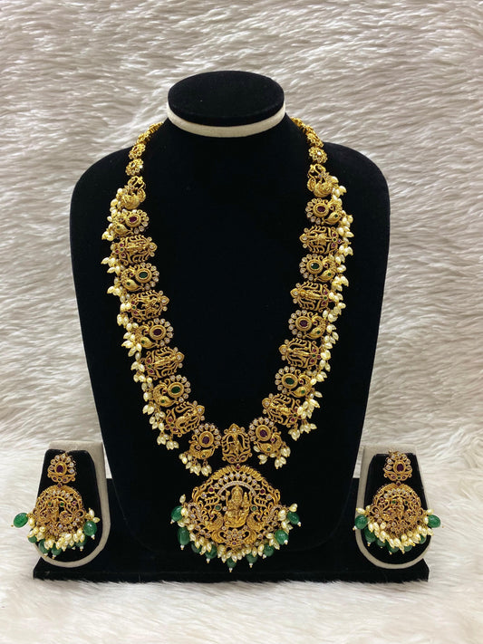 Matt Long Necklace Set