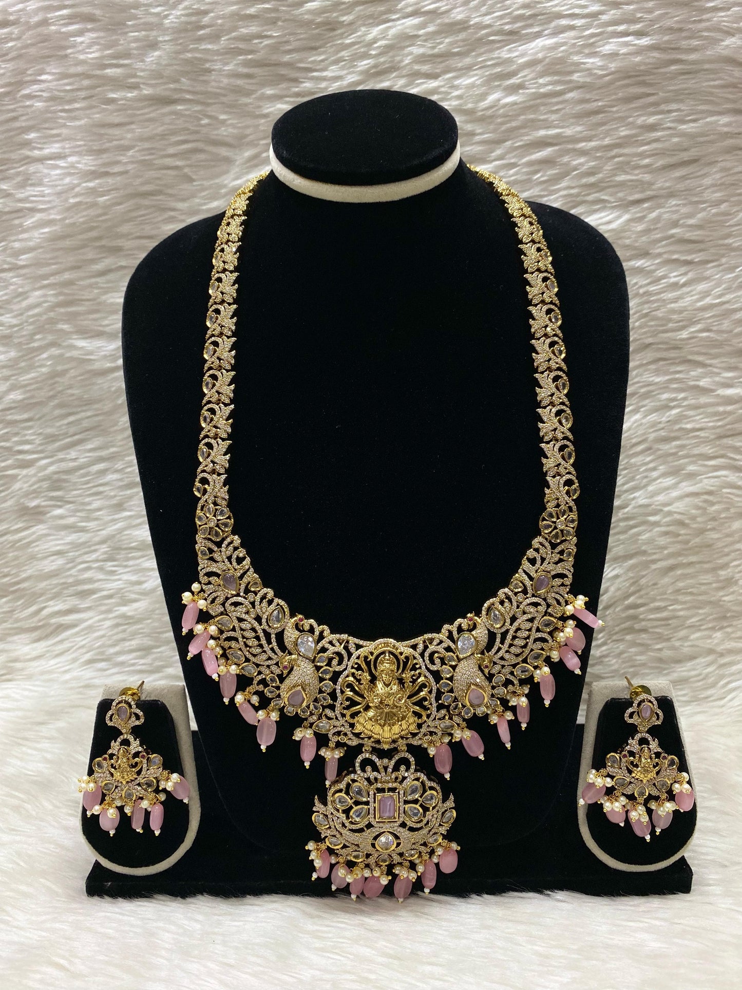 Matt Long Necklace Set