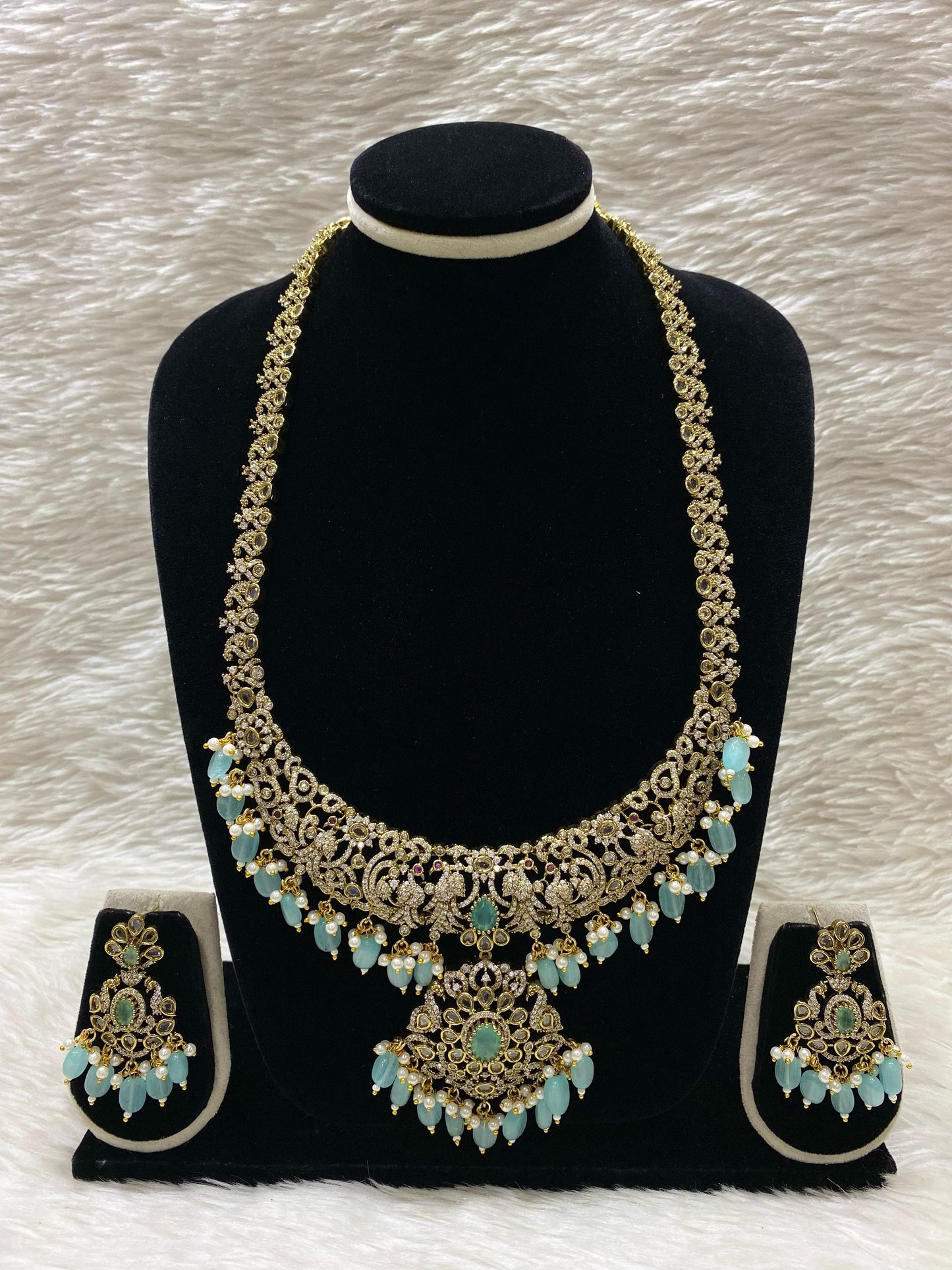 Victorian Long Necklace Set