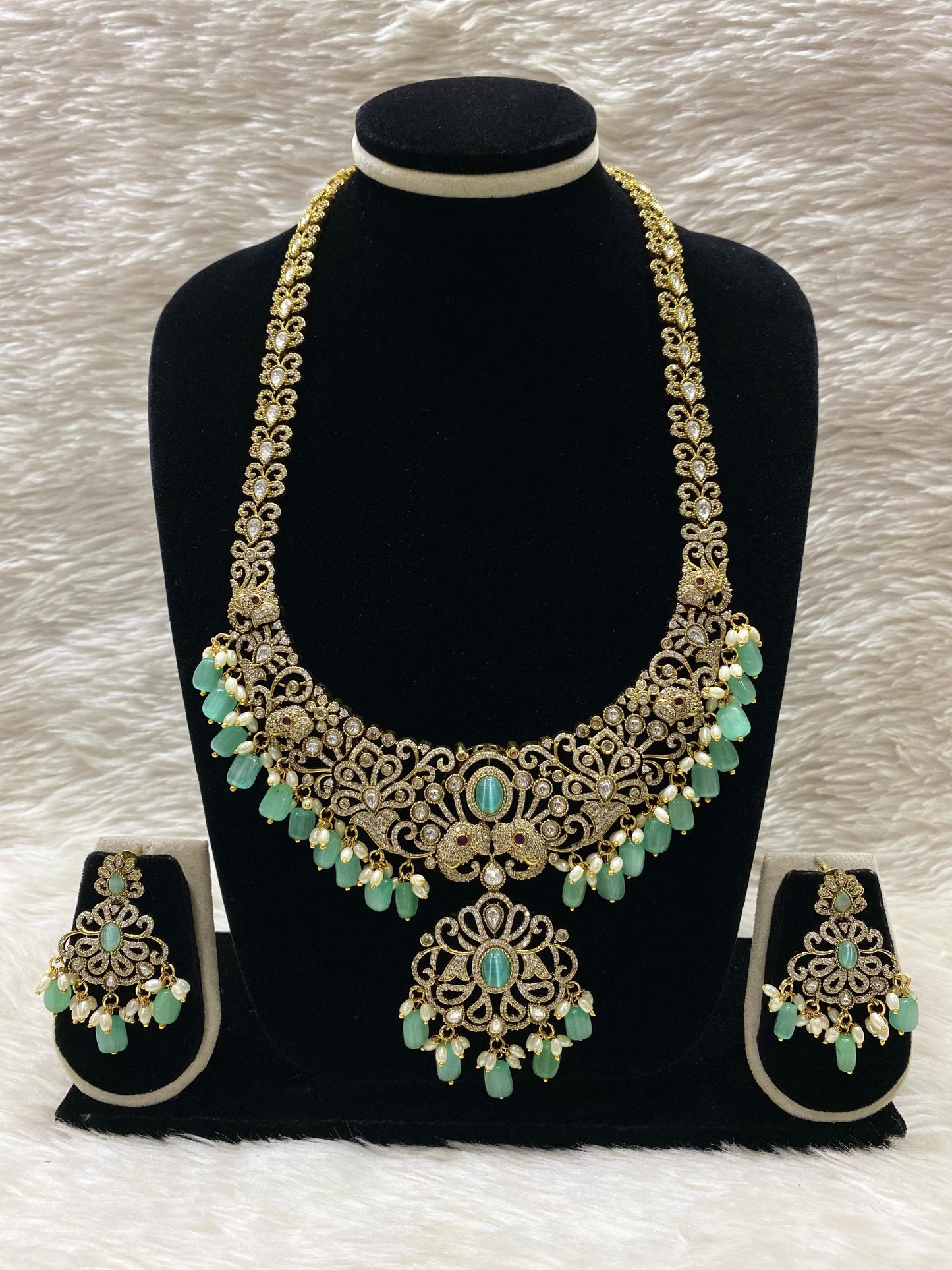 Victorian Long Necklace Set