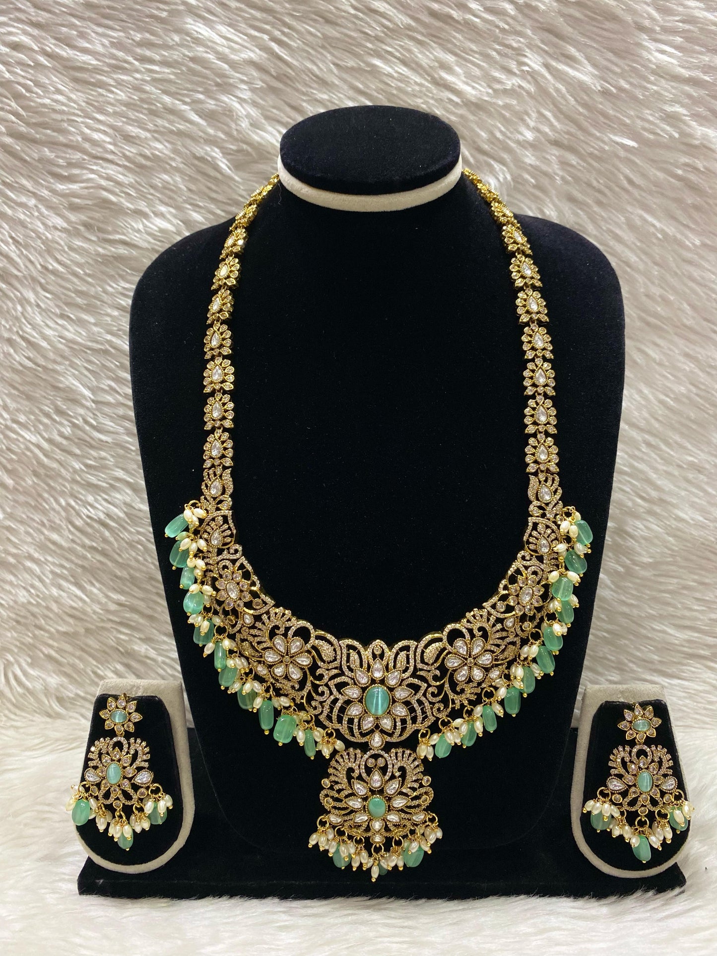 Victorian Long Necklace Set