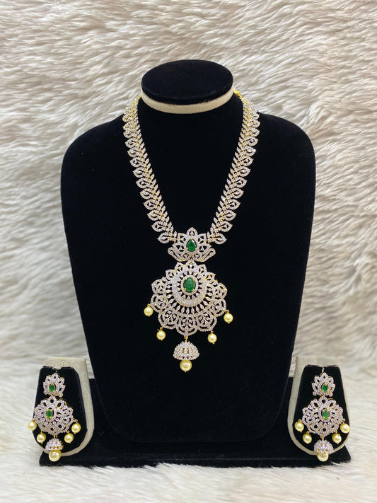 GJ Short Necklace Set