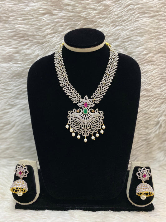 GJ Short Necklace Set