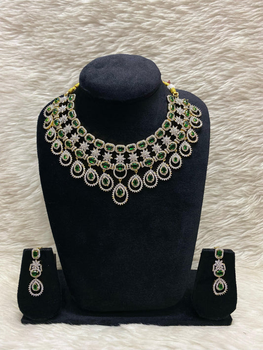 GJ Short Necklace Set