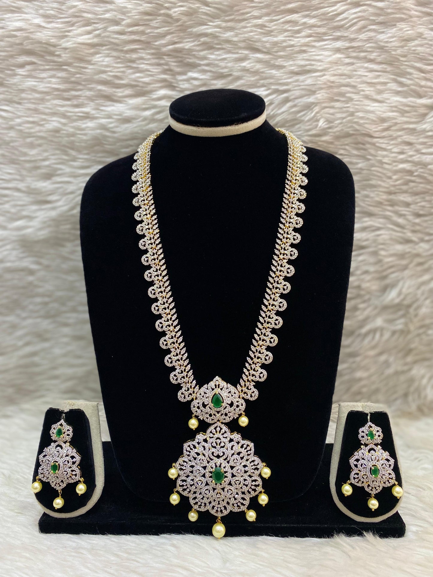 GJ Long Necklace Set