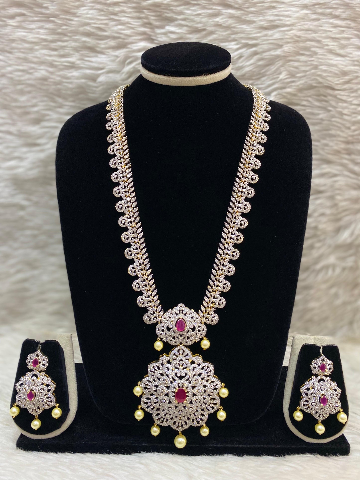 GJ Long Necklace Set