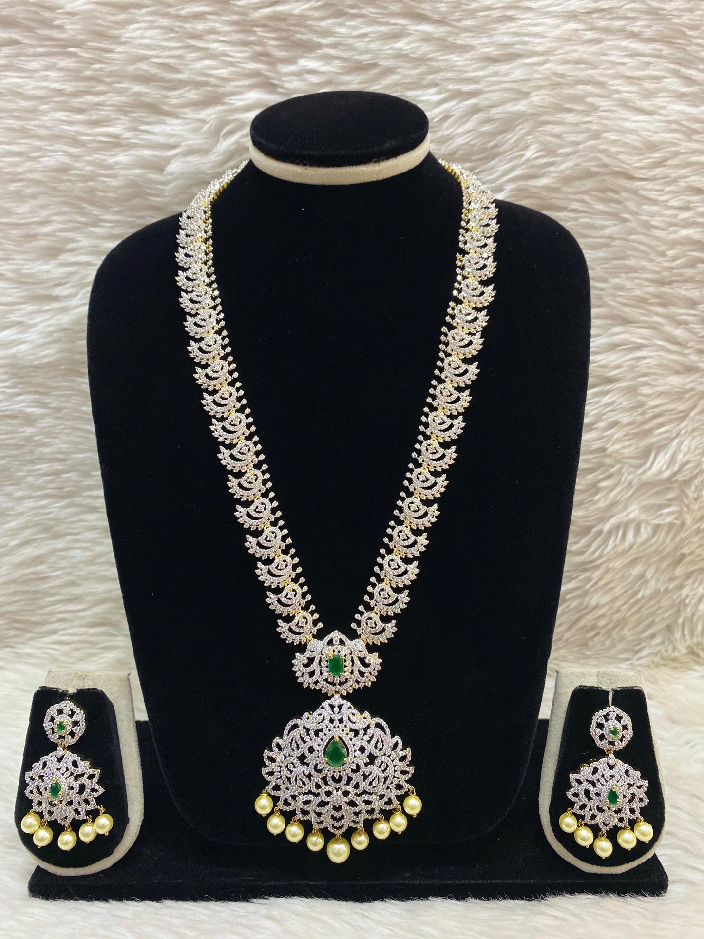 GJ Long Necklace Set