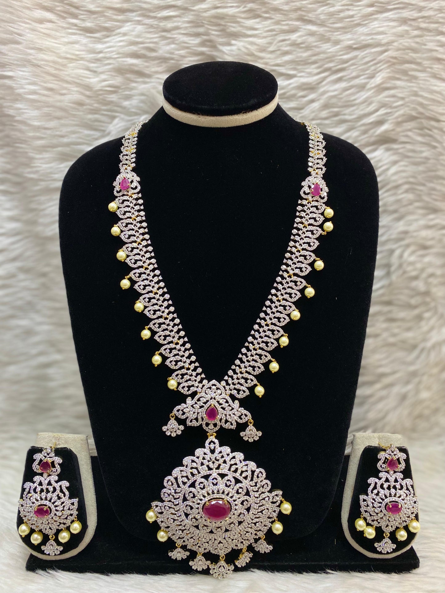 GJ Long Necklace Set