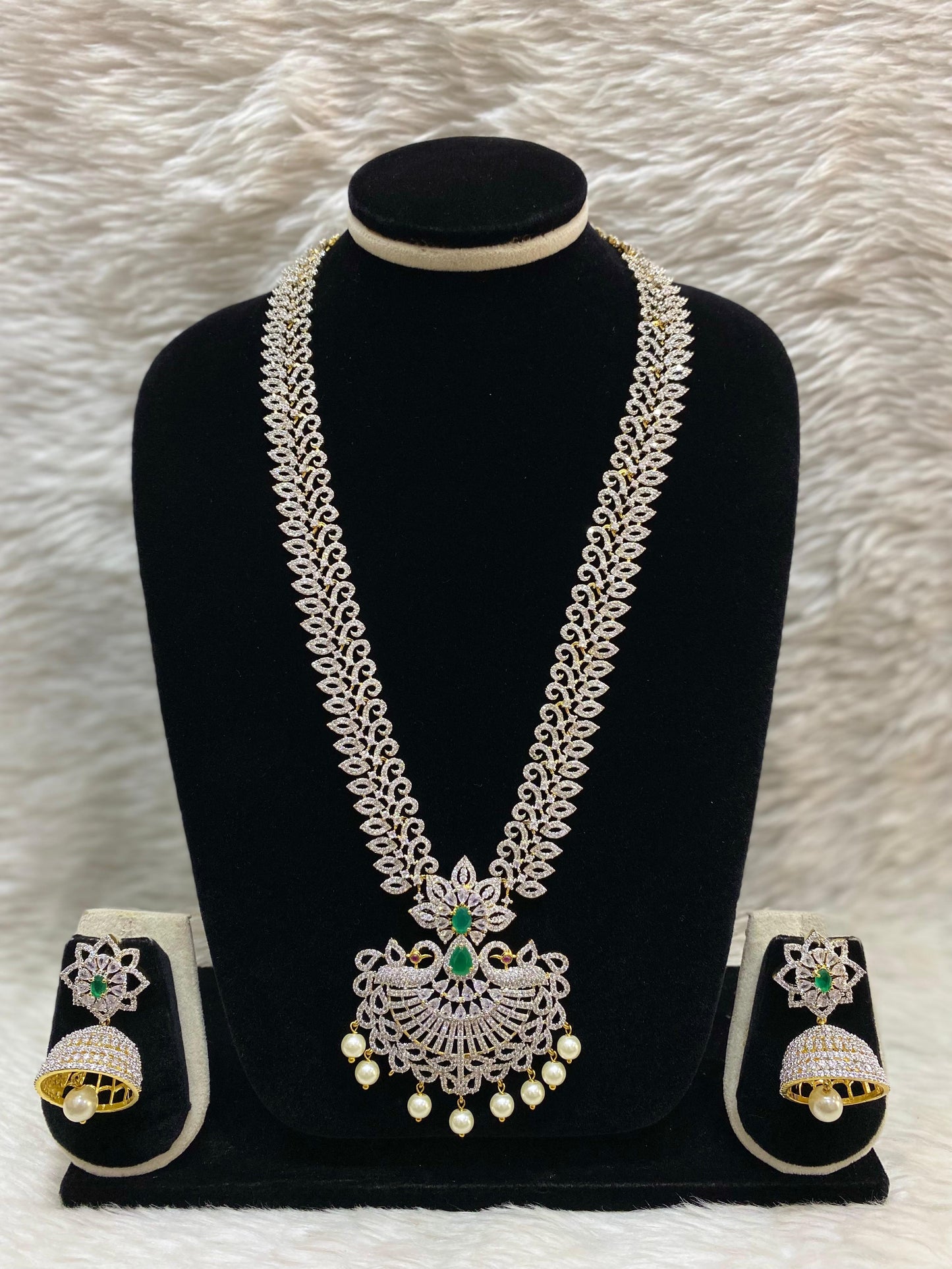 GJ Long Necklace Set