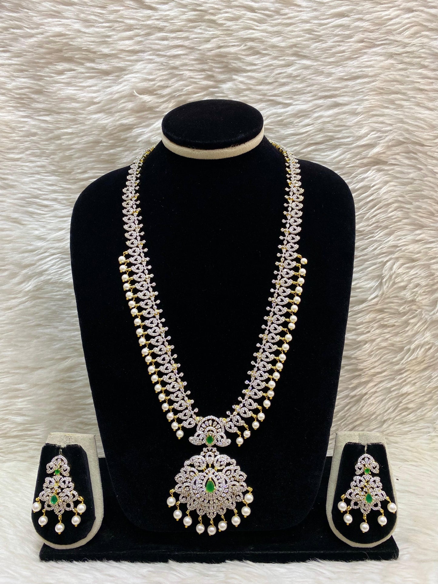 GJ Long Necklace Set