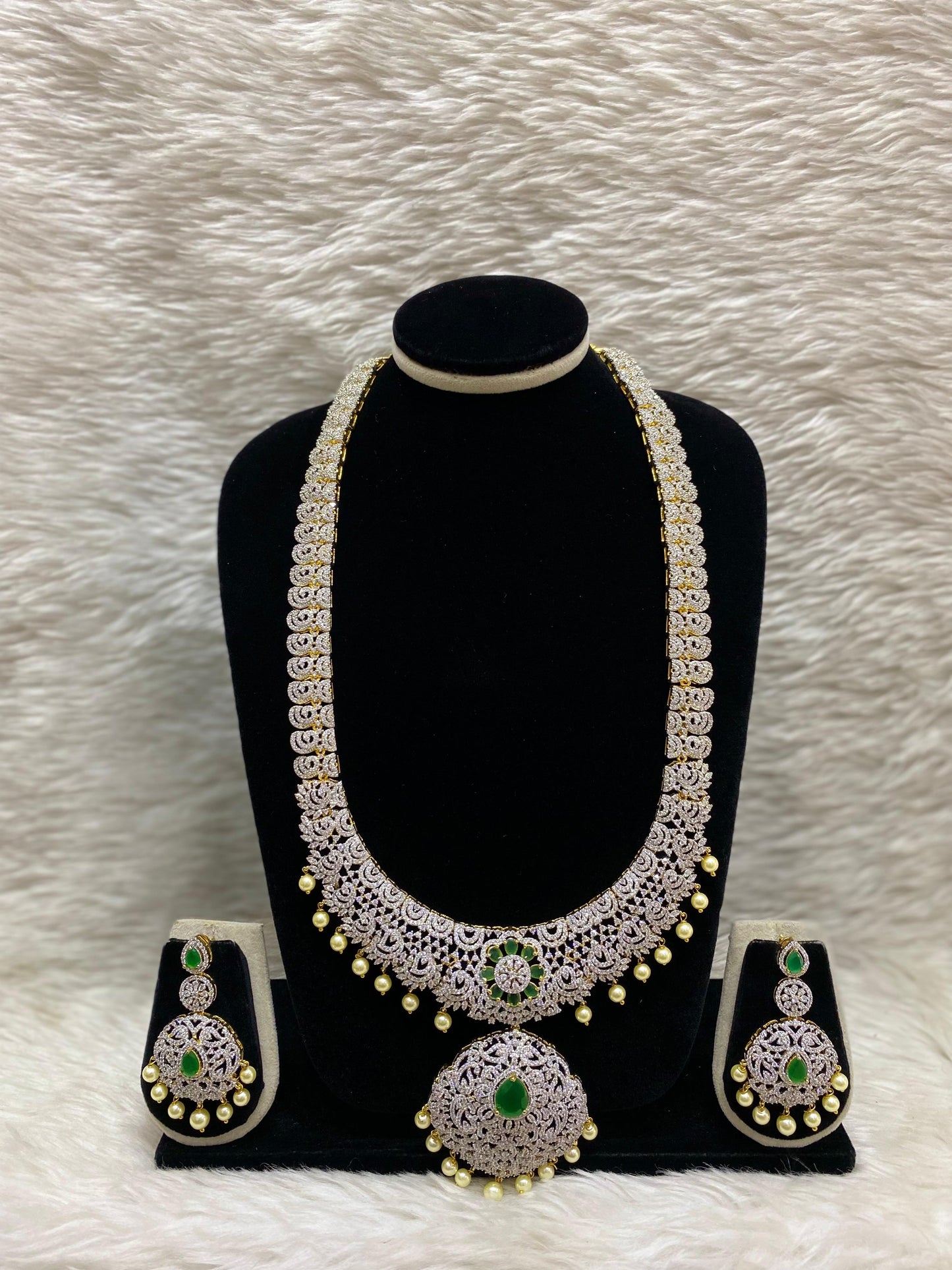 GJ Long Necklace Set