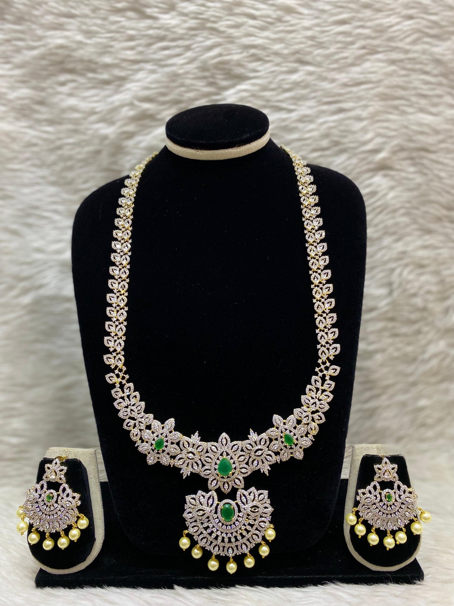 GJ Long Necklace Set